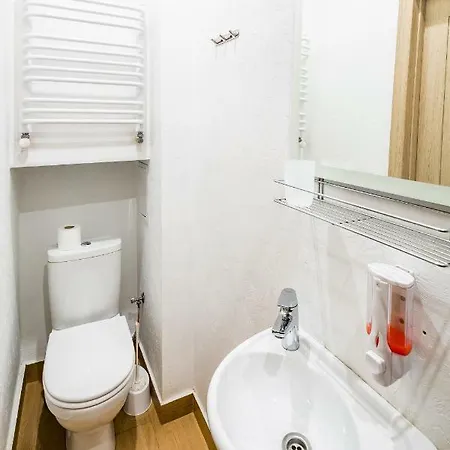 Romari площа ринок 29 * Lviv