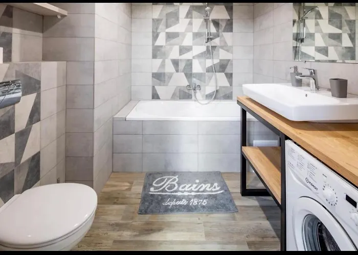 Apartamento Romari площа ринок 29 *