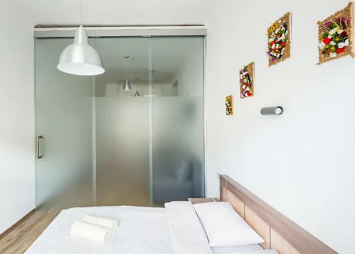 Apartamento Romari площа ринок 29 *