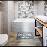 Апартаменти Romari площа ринок 29 *