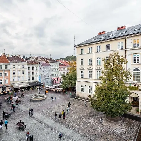 Romari площа ринок 29 * Lwów